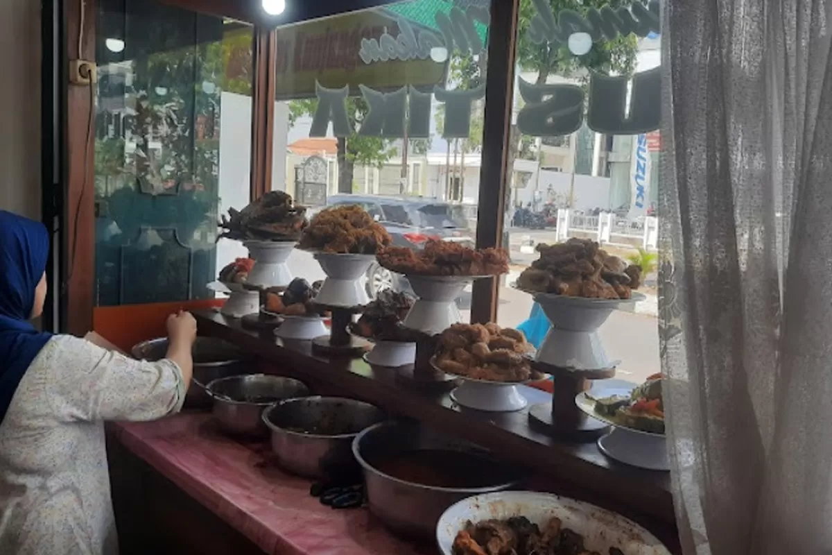 Rasa Padang yang Menggoda di Jantung Cilacap